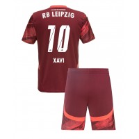 Otroški Nogometni dresi RB Leipzig Xavi Simons #10 Gostujoči 2024-25 Kratek Rokav (+ Kratke hlače)